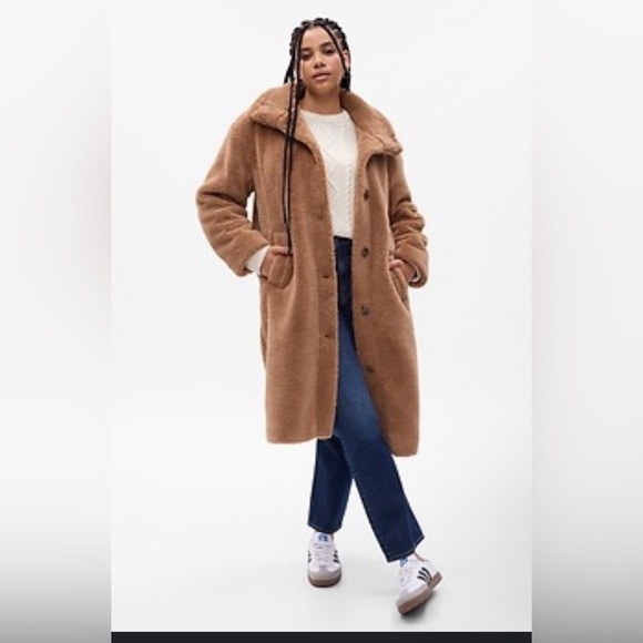 Gap Women’s Brown Long Sherpa Coat - Satin Lined - Size: Small - Picture 1 of 5